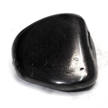 Load image into Gallery viewer, Shungite Palm Stone