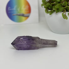 Load image into Gallery viewer, Amethyst Tooth