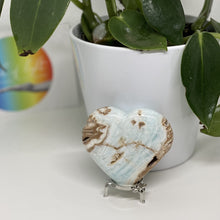 Load image into Gallery viewer, Caribbean Calcite Heart